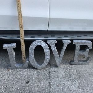 Home Decor.   L O V E letters